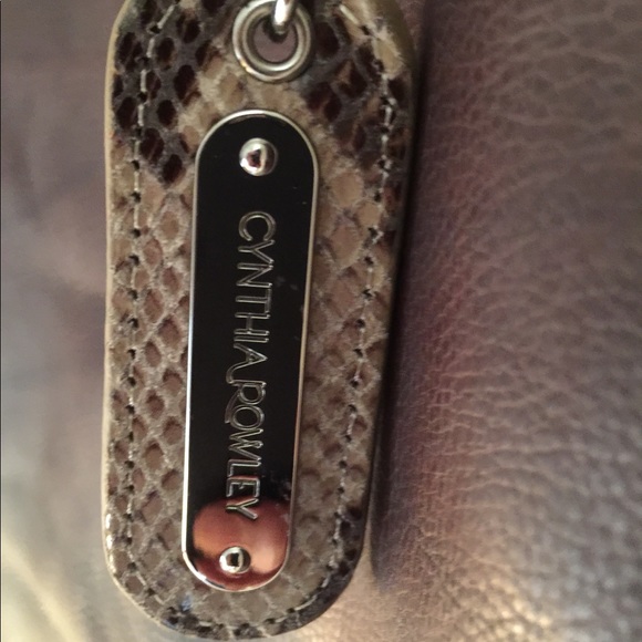 Cynthia Rowely: Large Leather Tote Bag - Picture 2 of 7